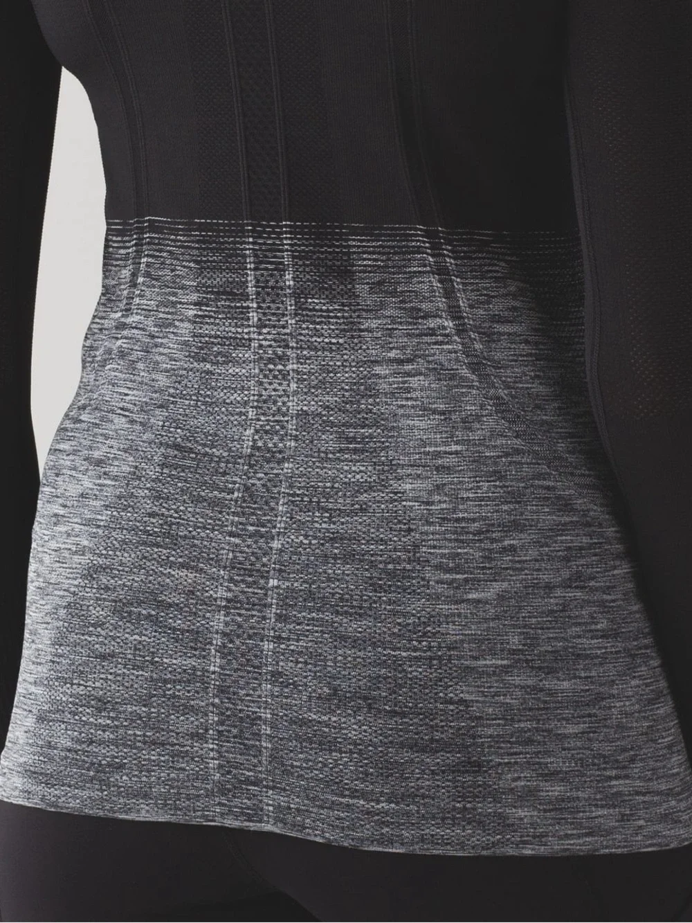 Lululemon /// Women’s Swiftly Tech Long Sleeve Crew - Size 10